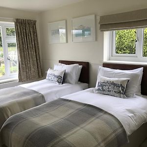 Coombe Bank Guest House